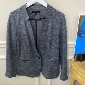 Gray Women's Soft Blazer by Banana Republic Size Small One Button EUC